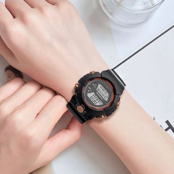 Unisex Round Water Resistant Digital Watch (Battery Not Included ) - Picture 2 of 6